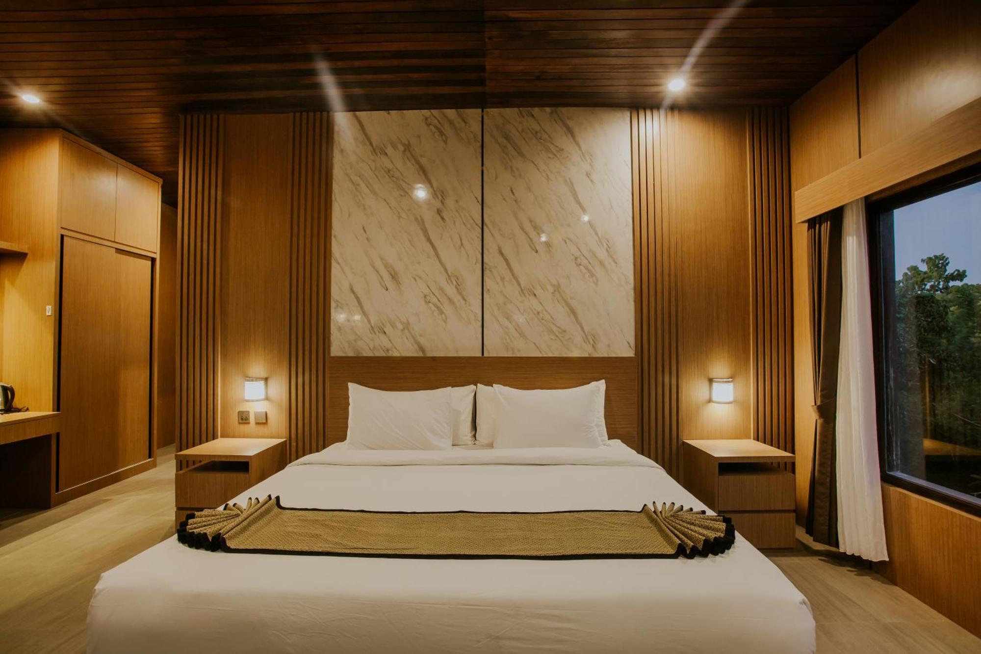 Abasan Hill Hotel And Spa Toyapakeh エクステリア 写真
