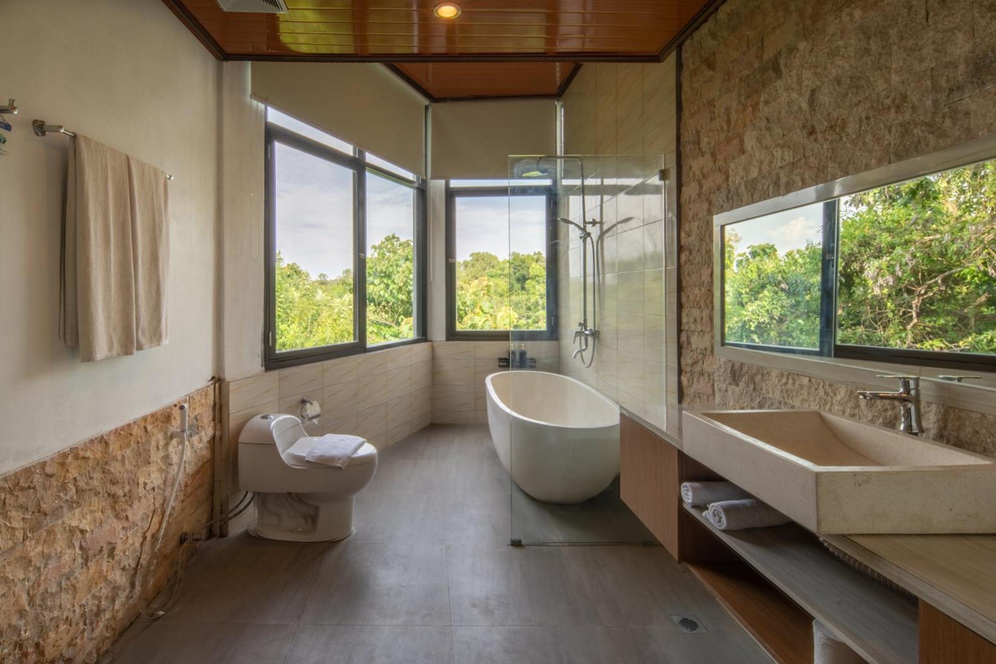 Abasan Hill Hotel And Spa Toyapakeh エクステリア 写真