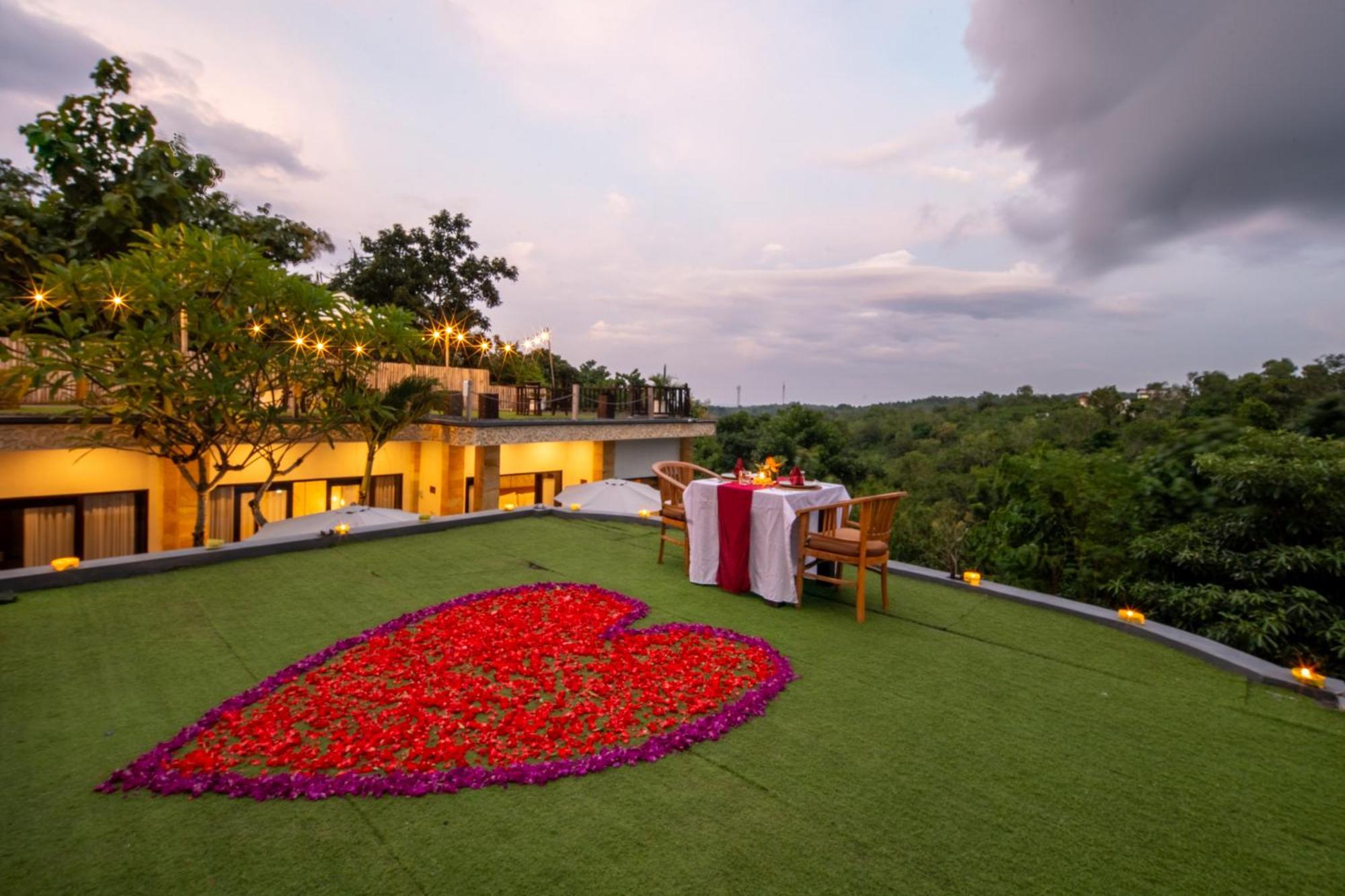 Abasan Hill Hotel And Spa Toyapakeh エクステリア 写真